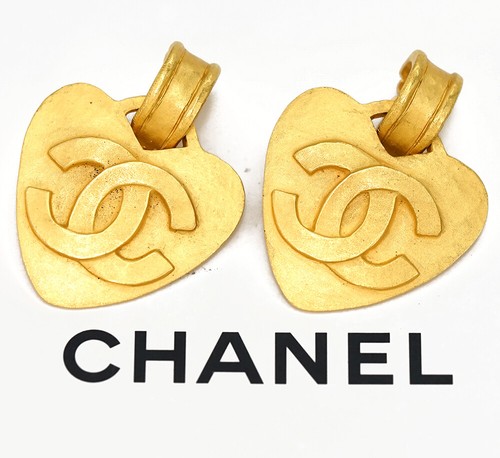 *アクセント*【CHANEL】CCロゴ ベルト CHANEL Official Website: Fashion, Fragrance, Beauty, Watches