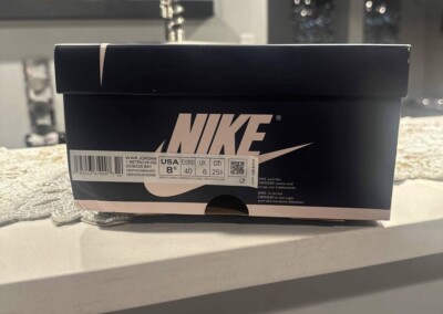 Size 8.5 - Jordan 1 Bubble Gum 2021