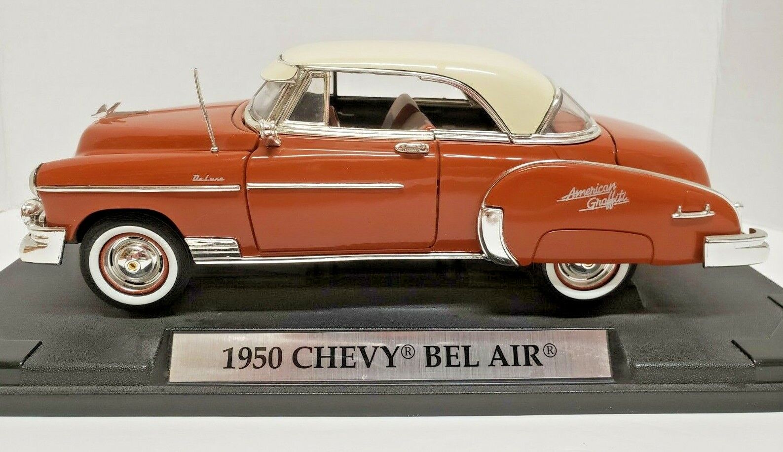 Motor Max 1950 Chevy Bel Air Deluxe American Graffiti 1:18 Motor Max 1950 Chevy Bel Air Deluxe American Graffiti 1:18