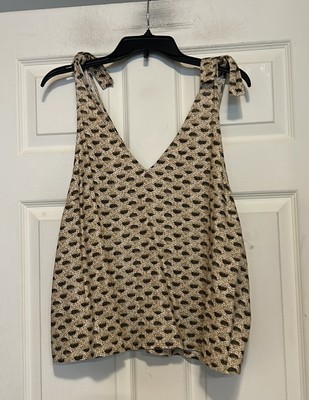 NWT Women s Top By Treasure & Bond Size Medium