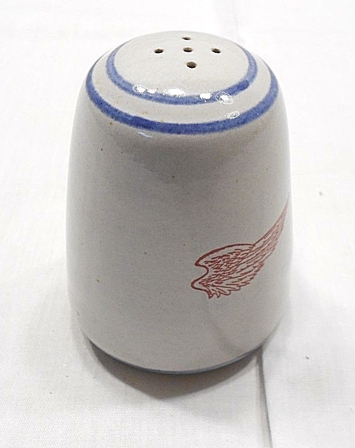 REDWING POTTERY SHAKER