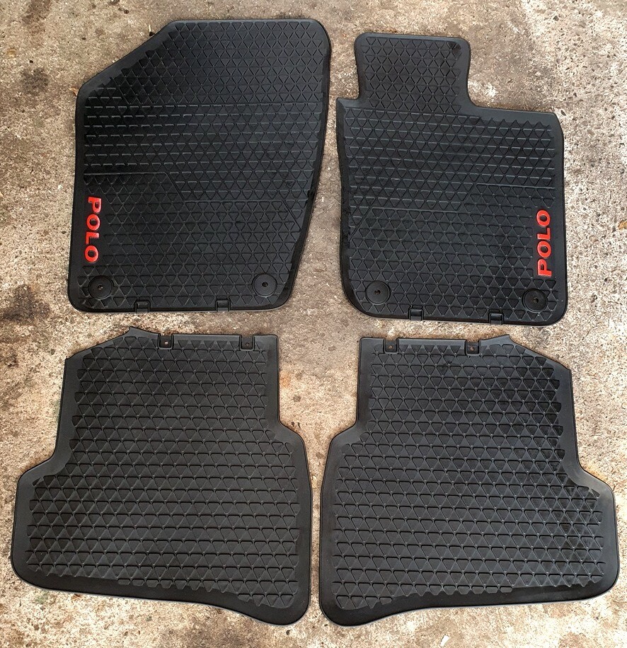 GENUINE VW POLO RUBBER CAR MATS 6R 2010>2014 6R2061501 + 6R0061512 FITS
