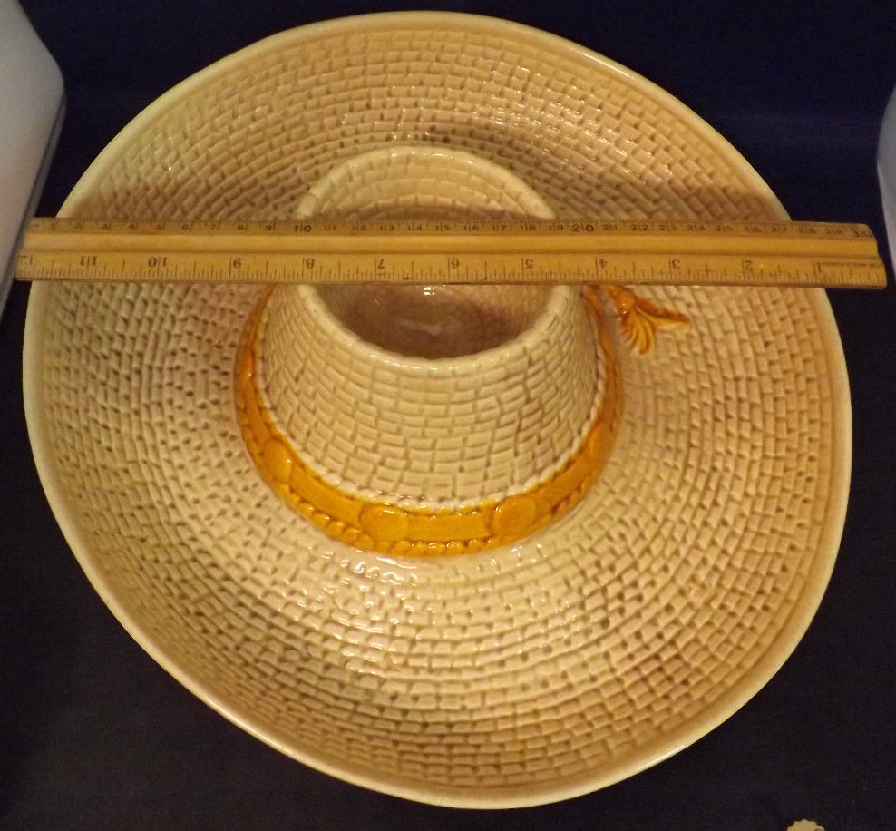 Handpainted California Pottery. WP 86 USA Mark. 