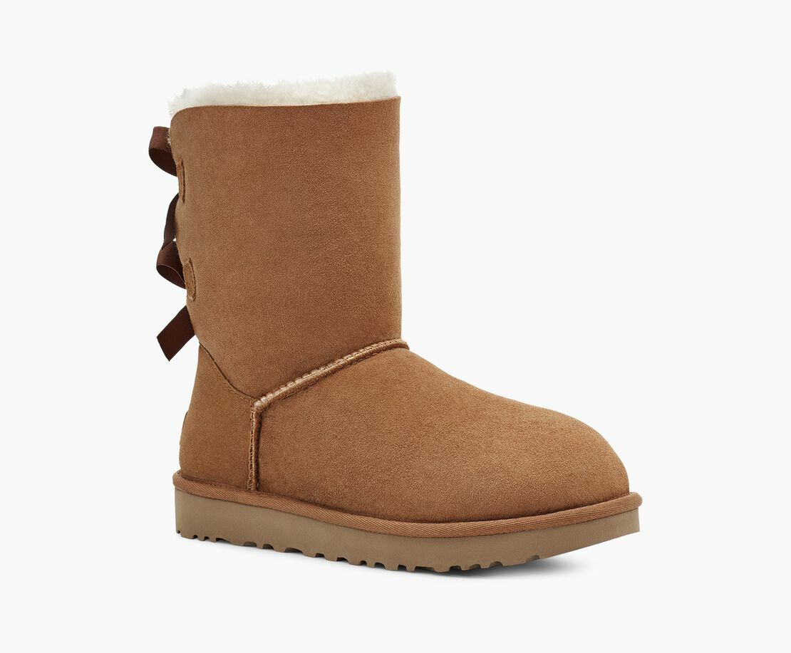 Pre-owned Ugg Women's Bailey Bow Ii Boot In Chestnut In Brown