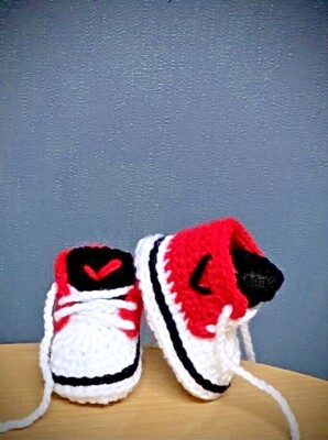 Crochet baby shoes Handmade crochet wool baby booties sneakers slippers trainers