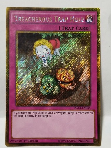 YUGIOH TREACHEROUS TRAP HOLE SECRET GOLD PGL3-EN036 LIGHT PLAYED