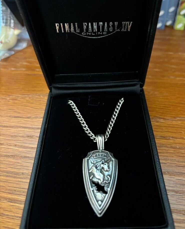 FF14 FINAL FANTASY XIV　Silver Pendant FINAL FANTASY XIV SILVER PENDANT - AZEM'S CRYSTAL | SQUARE