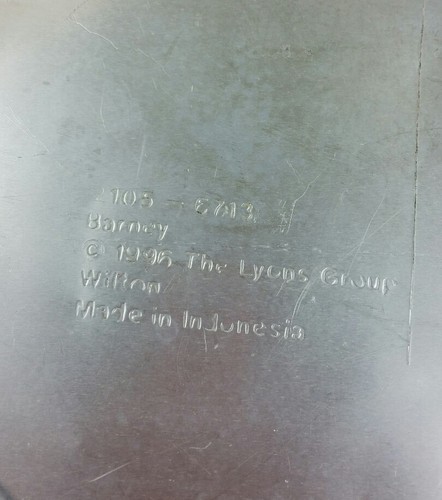 Barney Purple Dinosaur Vtg 1996 Wilton Cake Pan Lyon Group Waving