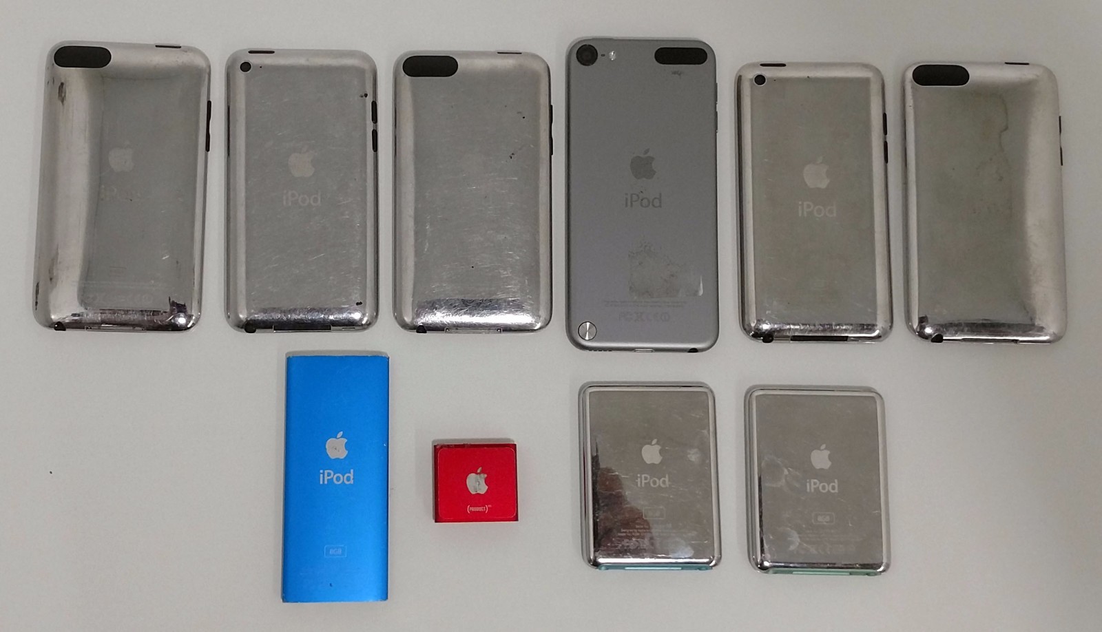 (10) Assorted Apple iPods   All Types  8 Gigs up to 64