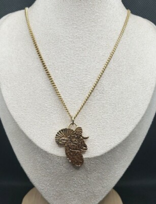 Goldtone Aries Ram Zodiac Pendant & 20'' Curb Chain Necklace Hammered Design 