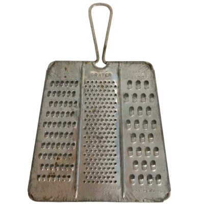Vintage Gadget Master Tin Shredder Grater No. 8 w Handle, Made in USA, Rustic