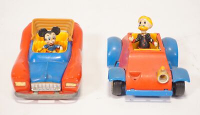 2x Politoys M. Italy Walt Disney Topolino Nonna Papera Modellautos mit Figuren
