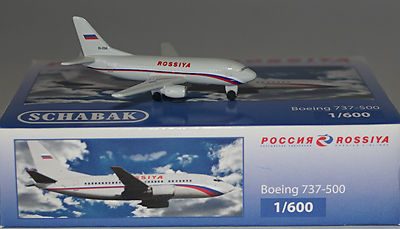 Schabak 403551586 Boeing 737-548 Rossiya Ei-Cdg in 1:600 Scala