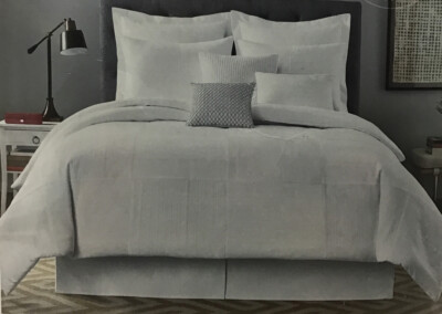 Real Simple Linear Patchwork Full / Queen Comforter Set 3 Piece In White