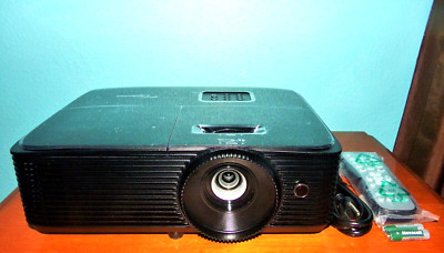 Optoma HD146X High Performance Projector Open Box Mint Condition 2 Total Hours !