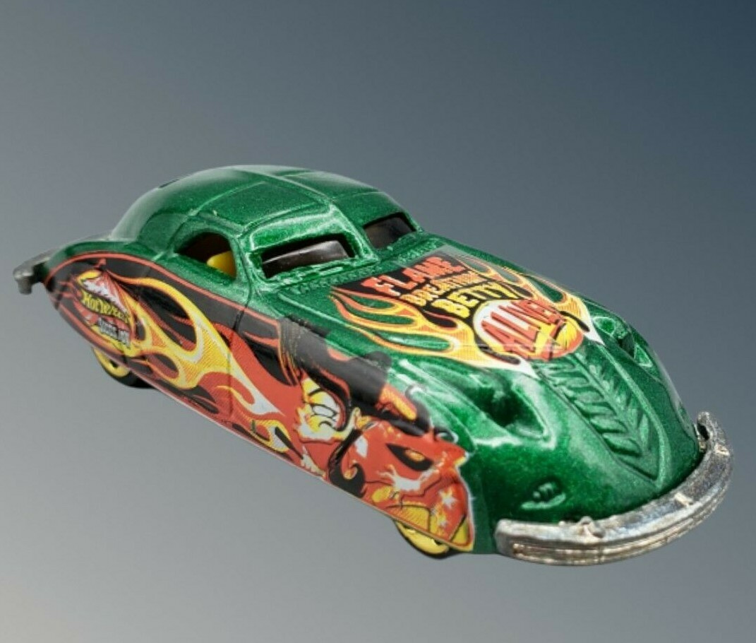 Hot Wheels '38 Phantom Corsair Flame Breathin' Betty Alive