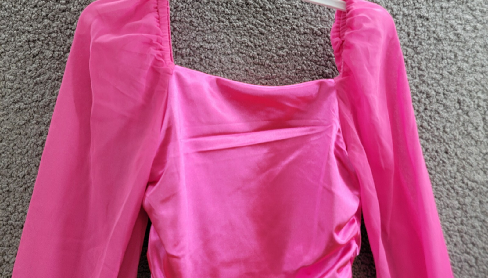 With Jules Long-Sleeve Ruched Dress Girls' XL Bright Pink Straight Neck Pullover - Picture 11 of 16