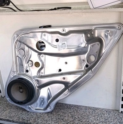 Alzacristallo Porta Post. Destro Mercedes-benz Classe E (W/S212) (01/09>03/13<) Usato