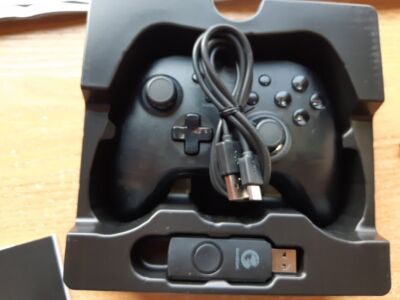 High-Precision Wired Game Controller for PC and Consoles for Comfortable Gaming