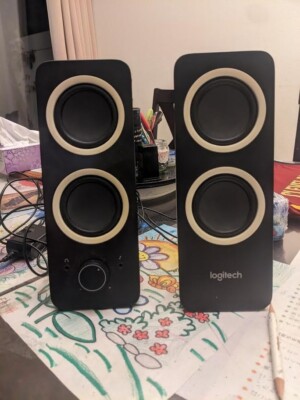 Logitec Z200 - 10 W Multimedia Stereo Speakers - Black