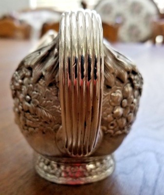 Tiffany Sterling Silver ENGLISH KING Large Gravy Sauce Boat Floral Repousse