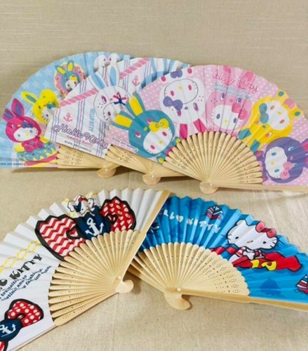 まぁぶぼんfanakapan Hellooo Kitty Main Hello Kitty and Friends 8-Inch My Melody Punks Plush | Jazwares