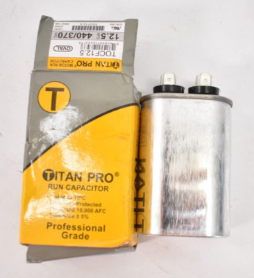 Titan Pro Motor Run Capacitor TOCF12.5 12.5 MFD 440/470 VAC 3-29/64'' Oval