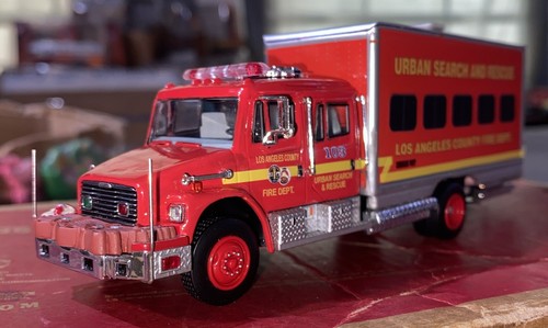 1/64 消防 CODE3 ヘリコプター ロサンゼルス市消防 1/64 消防 CODE3 ヘリコプター ロサンゼルス市消防