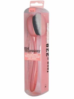  Real Techniques Blend Blur Foundation face brush for blush makeup RT 228 01745