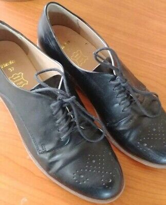 Women's Black Lace Up Genuine Leather Dress Shoe Size 6, oxford wing tip France 