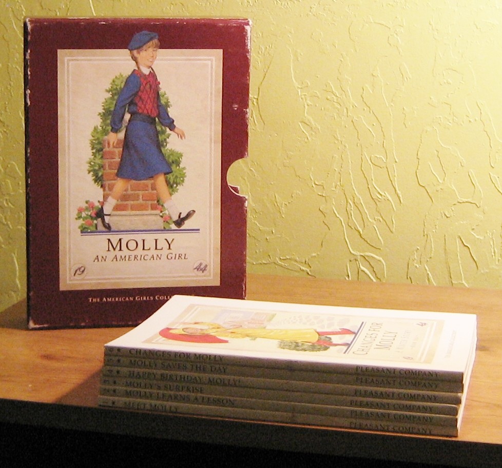 AMERICAN GIRL      MOLLY