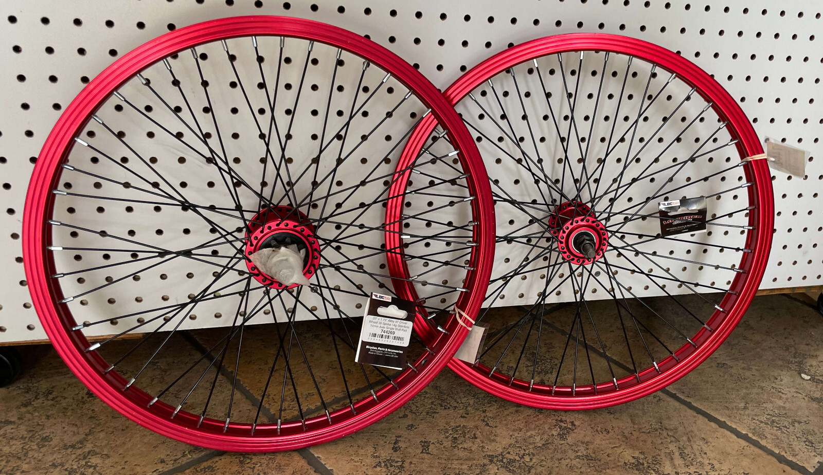 【HAENGNAE】24aw KISHIMEN STRAP MULE / red HAENGNAE】24aw KISHIMEN STRAP MULE / red