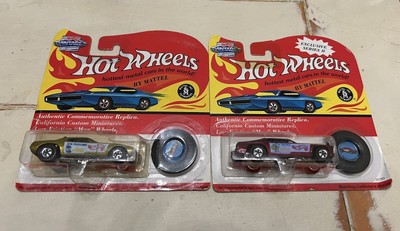 Hot Wheels 1993 VINTAGE COLLECTION  SNAKE & MONGOOSE