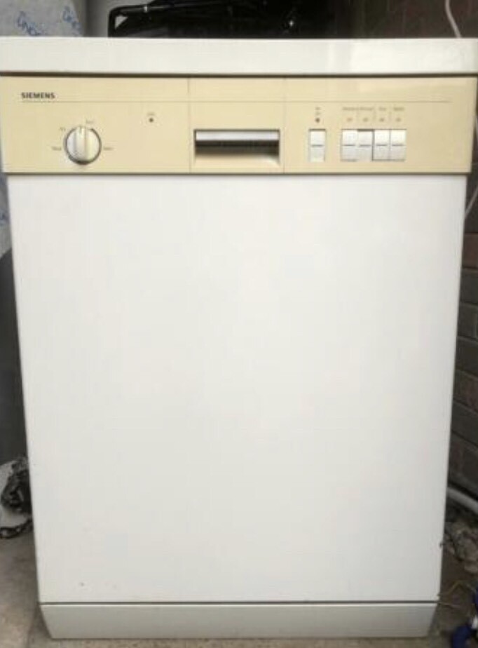 Siemens Full size dishwasher in Selby, North Yorkshire Gumtree