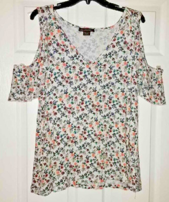 $48 NWT Love & Legend White Womens Floral Cold-Shoulder Blouse Top Plus Size 2X 