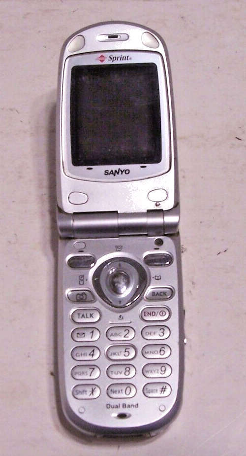 Sanyo SCP-8100 (Sprint) Flip Phone