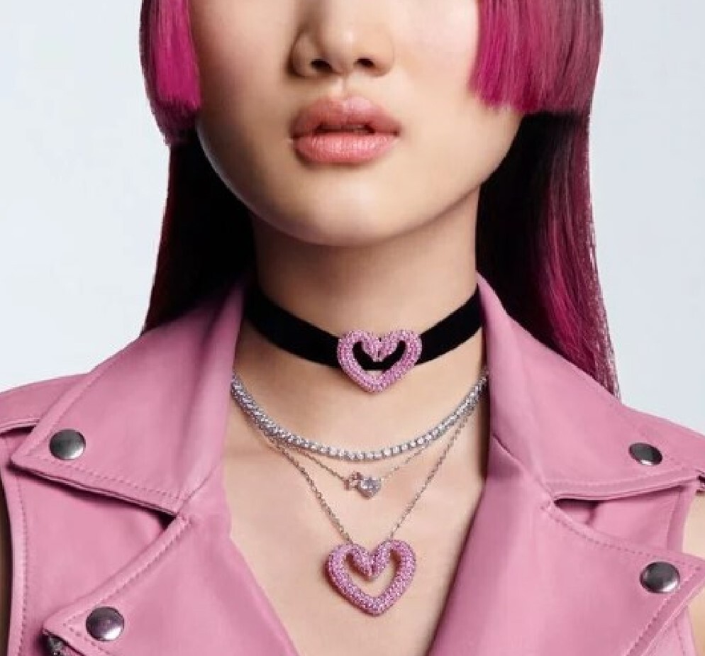 ラブブ正規品x スワロフスキー ZIZI Haveaseat Amazon | POP MART THE