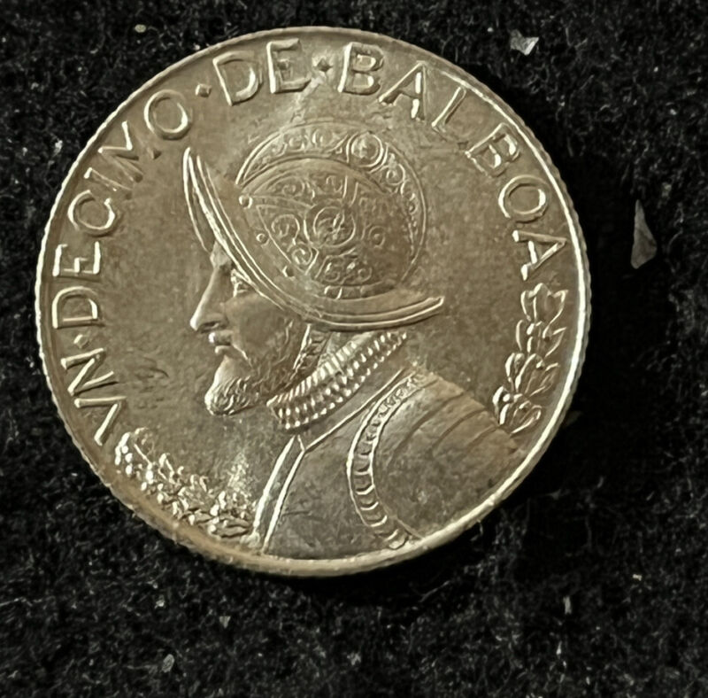 1962 PANAMA SILVER 1/10 BALBOA VINTAGE COIN 90% Silver #44