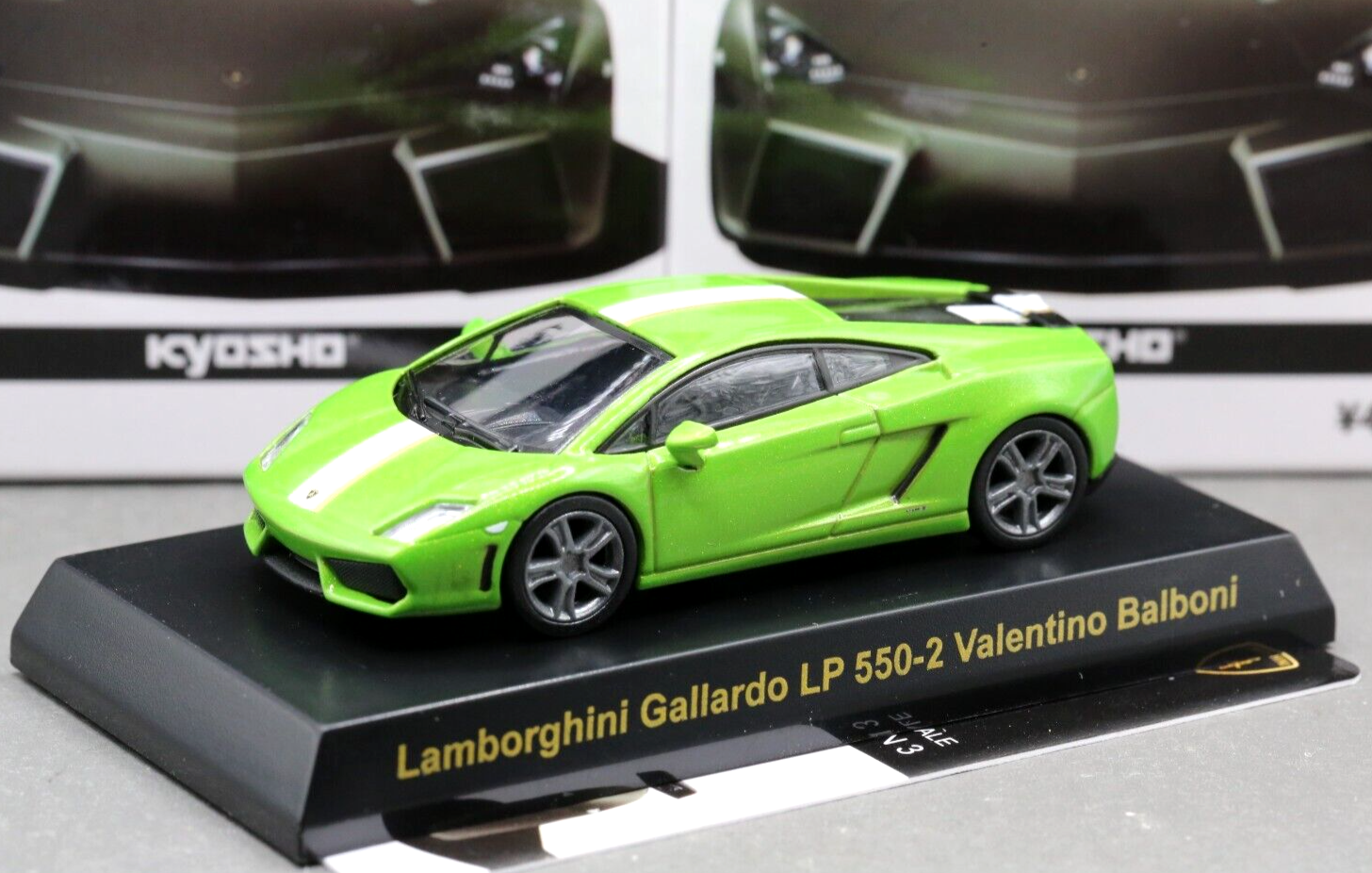ミニカー 京商 KYOSHO dNANO ランボルギーニ ムルシエラゴ LP640