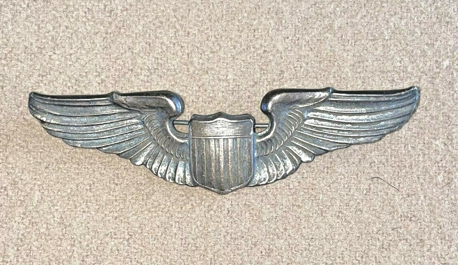WWII STERLING SILVER ARMY AIR FORCE / CORPS PILOT WING WINGS WWII STERLING SILVER ARMY AIR FORCE / CORPS PILOT WING WINGS