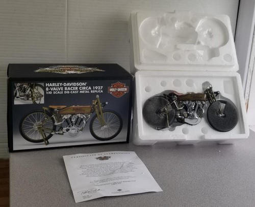 1:10 Harley Davidson 1927 8-Valve Racer Die-Cast Metal With