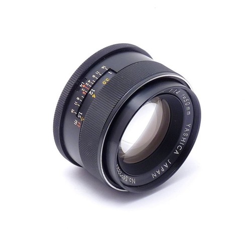 50mm f1.7 YASHICA AUTO YASHINON DX BLACK PRIME LENS for PENTAX M42