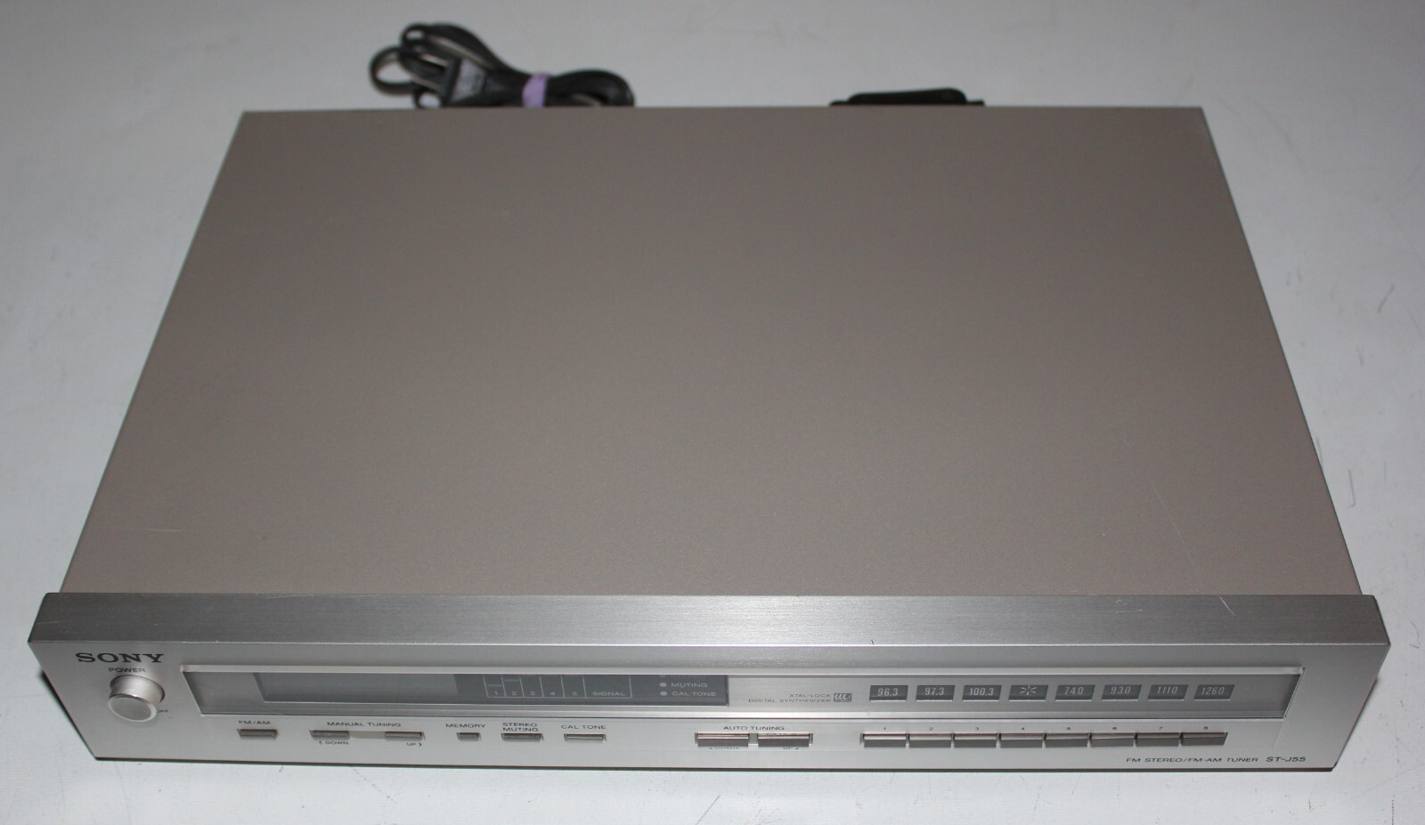 Vintage Sony ST-J55 Stereo Tuner radio AM/FM silver face