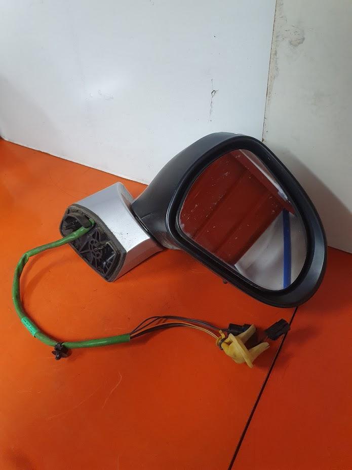 2009 Peugeot 308 RIGHT DOOR MIRROR T7 HATCH/WAGON MANUAL FOLDING 2 PLUG TYPE image 3