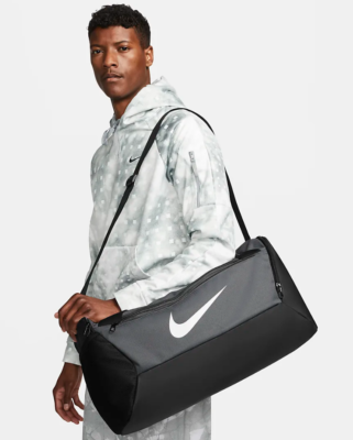 Nike brasilia medium holdall cheap black