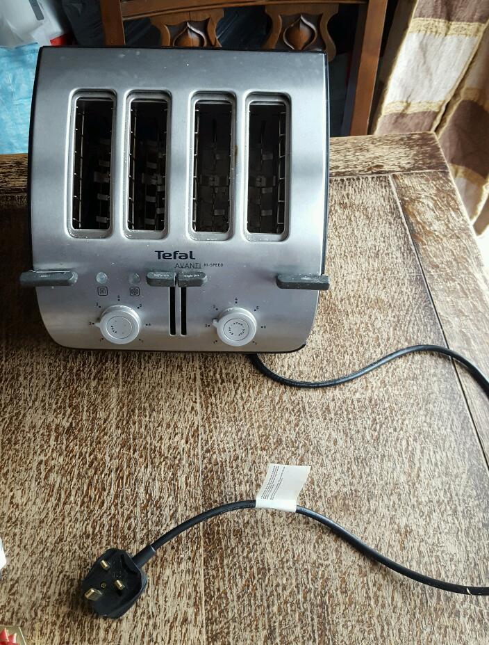 Tefal avanti hi speed toaster 4 slice | in Wigan, Manchester | Gumtree