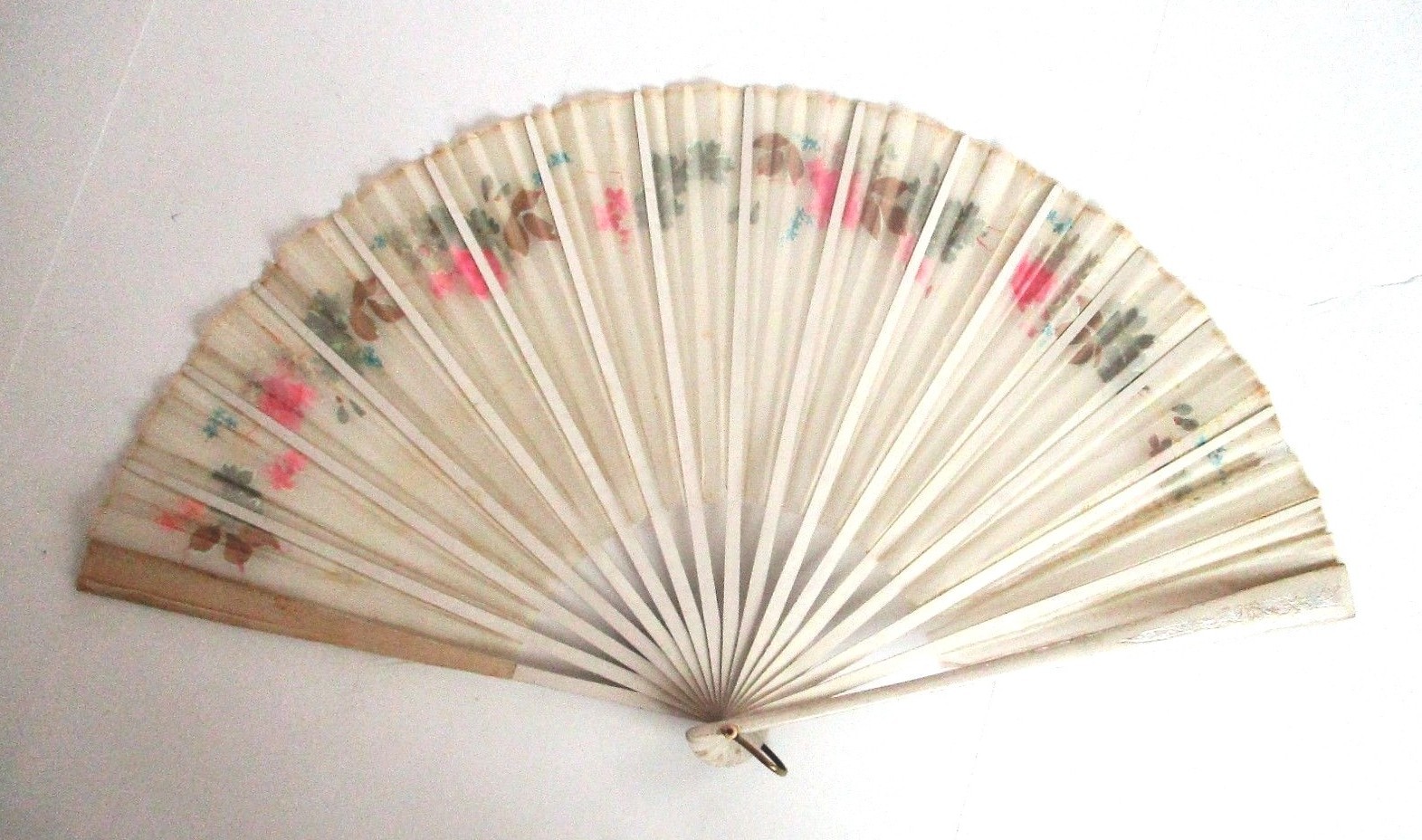 Antique Hand-Painted Silk Fan Ladies Hand Fan Chinese Floral Flowers Gilt Wood