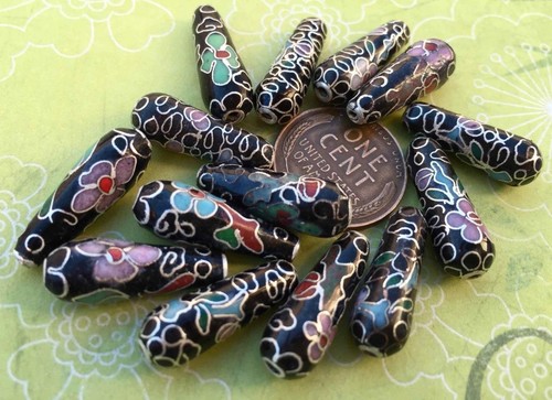 Vintage Ornate Butterfly Floral Enamel Cloisonne Belt Clip  display picture 3