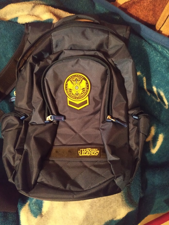 リーグオブレジェンド　league of legends チャレンジャーバッグ League of Legends Challenger Backpack Season 8 (limited