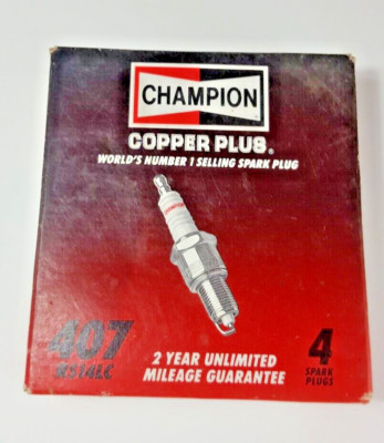 CHAMPION COPPER PLUS Spark Plugs RS14LC 407 Set of 4 NOS